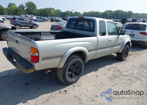 2003 Toyota Tacoma z USA, uszkodzony, nr VIN 5TEWM72N03Z249726